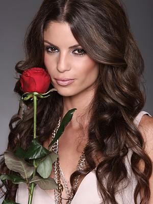 Der Bachelor 2013: Rosen-Ladys Der Bachelor 2013: Rosen-Ladys