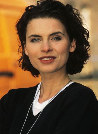 <b>...</b> ab Folge 911 bis zum 24.11.1998 in Folge 1.611 <b>Vanessa Moreno</b>. - anne-brendler-in-der-gzsz-galerie-zu-ihrer-rolle-vanessa-richter