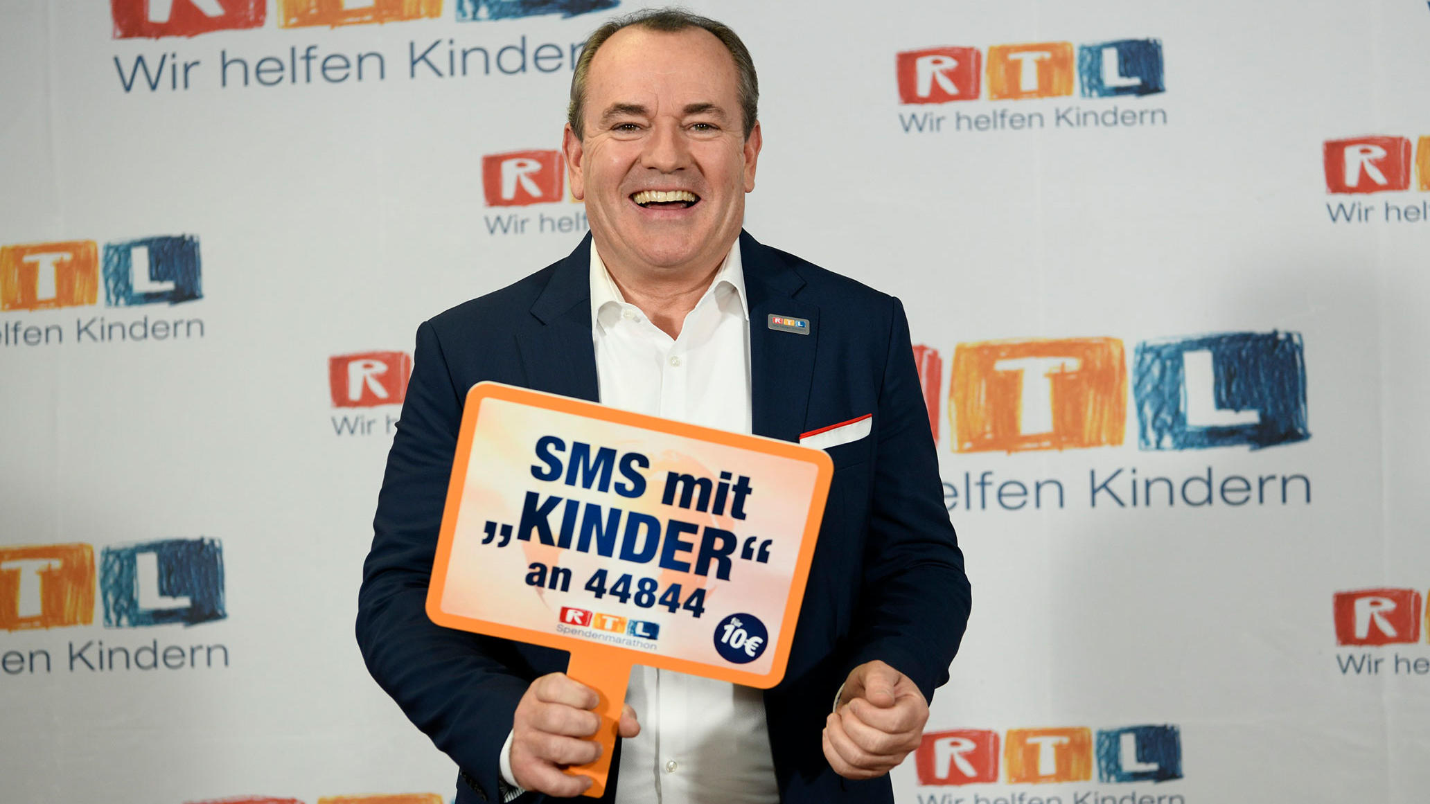 Der 23. RTL-Spendenmarathon mit Wolfram Kons Wolfram Kons ruft zur Spende für den 23. RTL-Spendenmarathon auf
