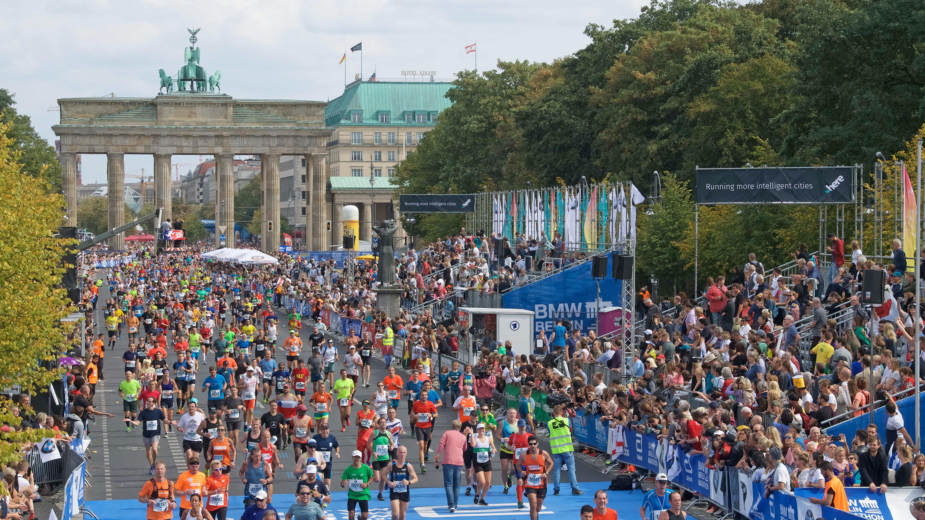 Jetzt einen von 1.000 Charity-Startplätzen für den BMW BERLIN-MARATHON 2019 sichern! BMW BERLIN-MARATHON 2019