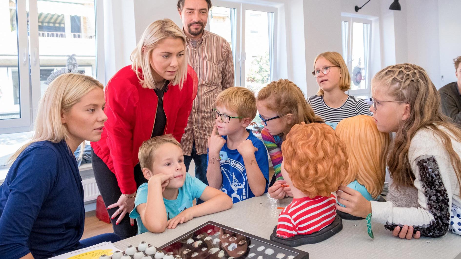 Hilfe für an Augenkrebs erkrankte Kinder: 615.000 Euro von „RTL – Wir helfen Kindern“ für Elli‘s Eyeland Dank der Spenden vom RTL-Spendenmarathon 2018 konnte „RTL – Wir helfen Kindern“ die Kinder-Augen-Krebs-Stiftung mit 615.000 Euro unterstützen.