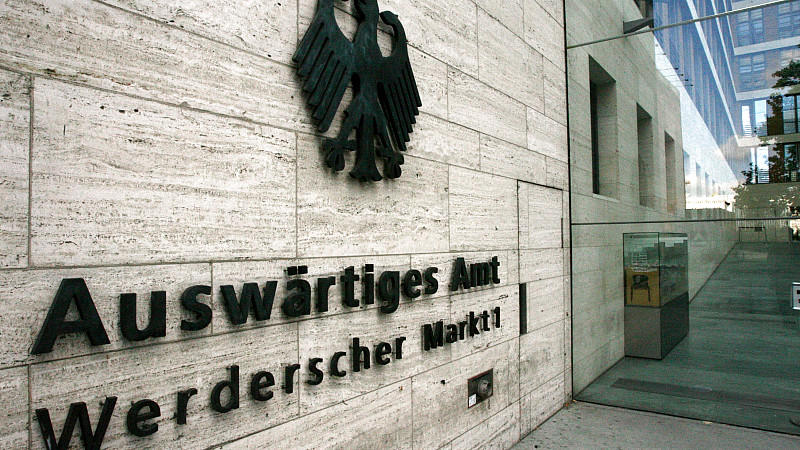 Die Sponsoringgeschäfte deutscher Diplomaten Das Auswärtige Amt und Sponsoring an deutschen Botschaften