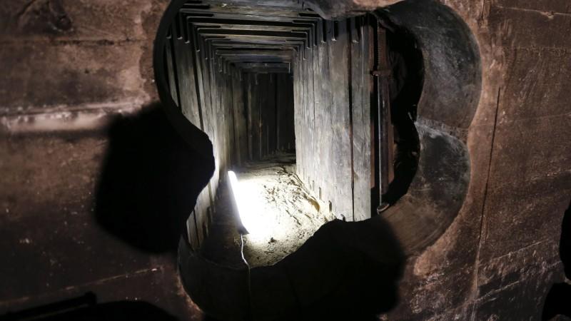 Berliner Tunnel-Coup und Tod von Dirk Bach: Polizei sucht Hilfe bei Medien Banküberfall, Berlin, Tunnel, Einbrecher, Dirk Bach