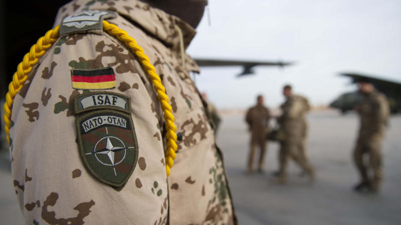 Deutsche Soldaten illegal bei privaten Sicherheitsfirmen beschäftigt? Deutsche Soldaten illegal bei privaten Sicherheitsfirmen beschäftigt?