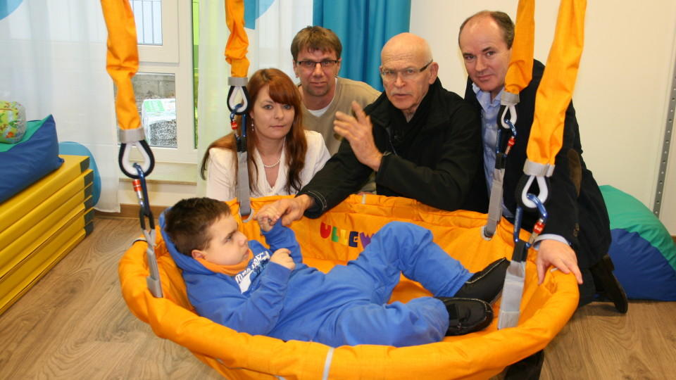 Projekt-Pate Günter Wallraff: Einweihung Kinderhospiz Burgholz Günter Wallraff und Wolfram Kons