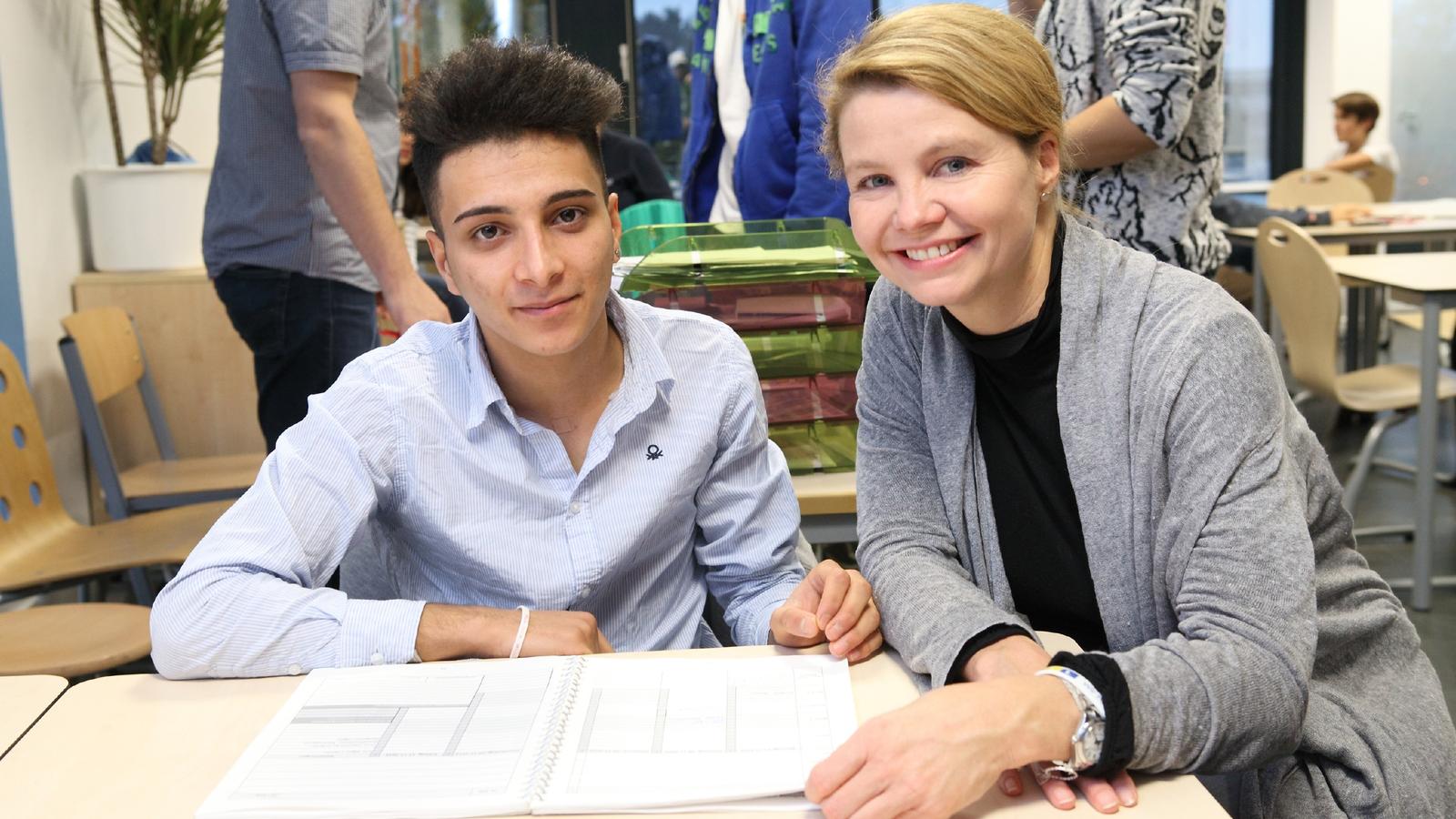 'RTL – Wir helfen Kindern'-Patin Annette Frier kämpft für unbegleitete Flüchtlingskinder Schauspielerin Anette Frier
