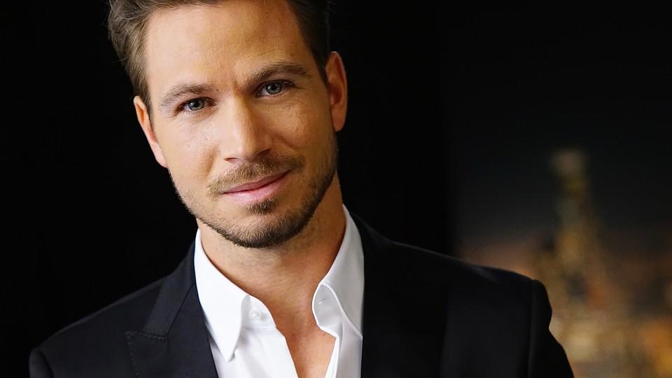 Der Bachelor 2017: Bachelor Sebastian ist ein richtiger Familienmensch Er geht auf die Suche nach seiner Traumfrau: Sebastian (30) aus Köln ist der neue Bachelor.