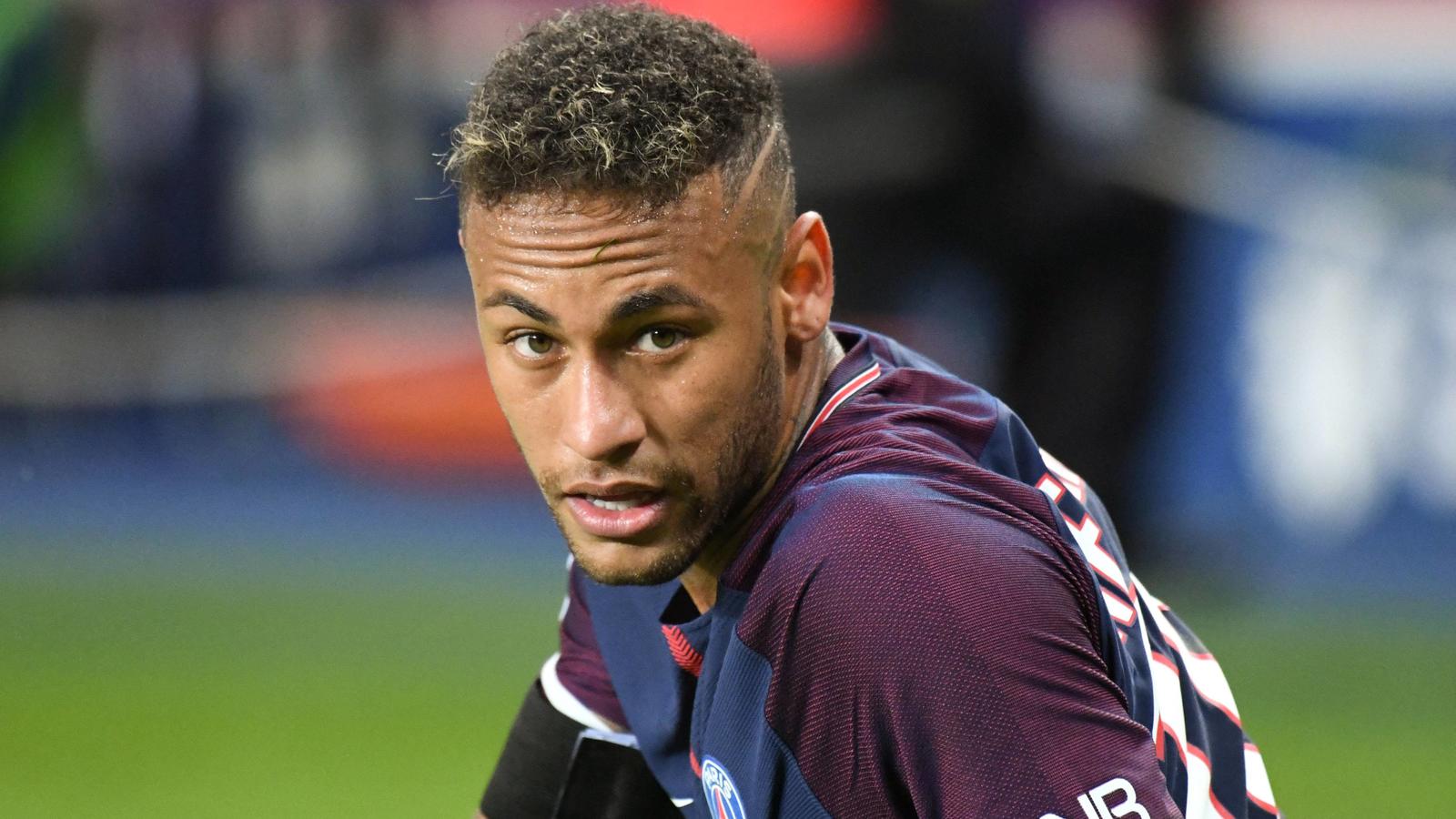 Rekordtransfer mit Folgen: FC Barcelona verklagt Neymar 10 NEYMAR JR (psg) FOOTBALL : Paris SG vs Toulouse - Ligue 1 Conforama - 20/08/2017 AnthonyBIBARD/FEP/Panoramic PUBLICATIONxNOTxINxFRAxITAxBEL10 Neymar JR PSG Football Paris SG vs Toulouse Ligue 1 20 08 2017 AnthonyBibard FEP Panoramic PUBLICATIONxN