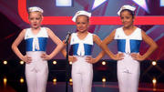 Sailors Ahoy zeigen einen ganz süßen Showtanz Sailors Ahoy zeigen einen ganz süßen Showtanz