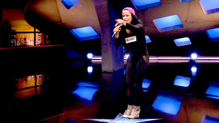 Nadine kann mit ihrem "Internet"-Song nicht punkten Nadine kann mit ihrem "Internet"-Song nicht punkten