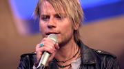 Attila Talan rockt zu Bon Jovis "Runaway" Attila Talan rockt zu Bon Jovis "Runaway"