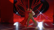 Victoria Swarovski & Erich Klann überzeugen mit einem Tango Victoria Swarovski & Erich Klann überzeugen mit einem Tango