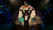 Mit dem Paso Doble machen Victoria und Erich alle sprachlos Mit dem Paso Doble machen Victoria und Erich alle sprachlos