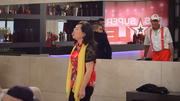 Xiaoling sorgt Backstage für erstaunte Gesichter Xiaoling sorgt Backstage für erstaunte Gesichter