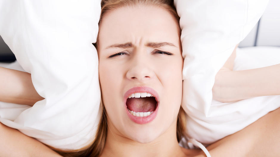 Die 7 besten Tipps für schnarchlose Nächte Die 7 besten Tipps für schnarchlose Nächte
