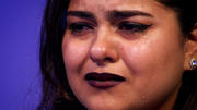 Kimiyas Stimme und ihre Lebensgeschichte bewegen die Jury Kimiyas Stimme und ihre Lebensgeschichte bewegen die Jury