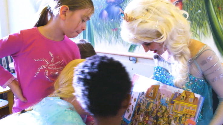 Zu Besuch auf einer Kinderkrebsstation Zu Besuch auf einer Kinderkrebsstation