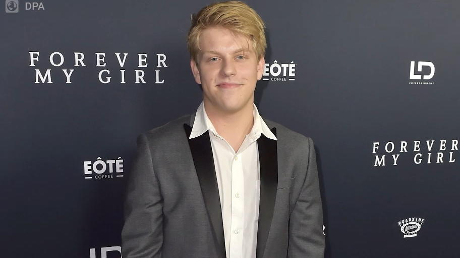 Trauer um Jackson Odell Schauspieler Jackson Odell stirbt mit 20 Jahren