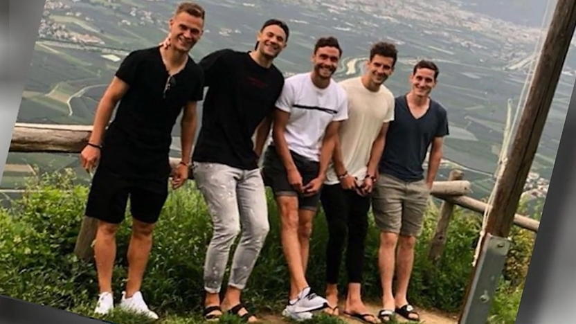 Manuel Neuer und Co. ganz entspannt in Tirol Nationalspieler in Sandalen