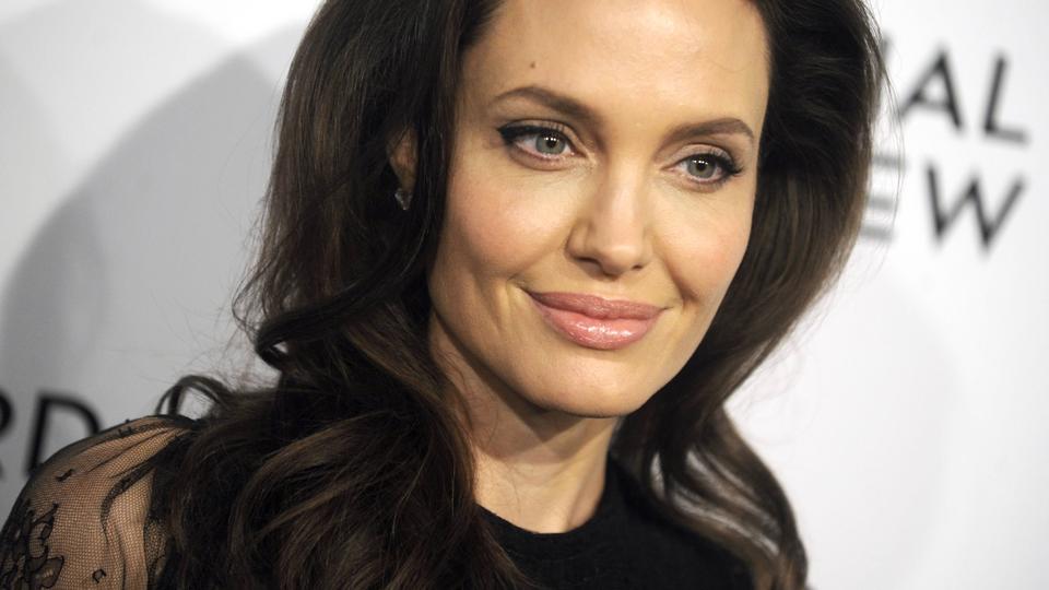 Vivienne & Shiloh Jolie Pitt Angelina Jolies Töchter: Sie wollen wie Jungs aussehen