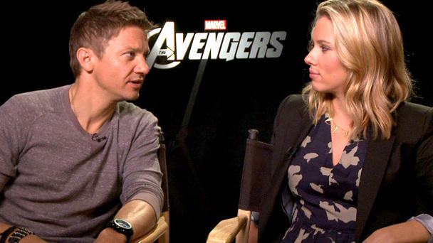 Die "Avengers"-Stars über ihre Kostüme Scarlett, was trägst du unter deinem Catsuit?