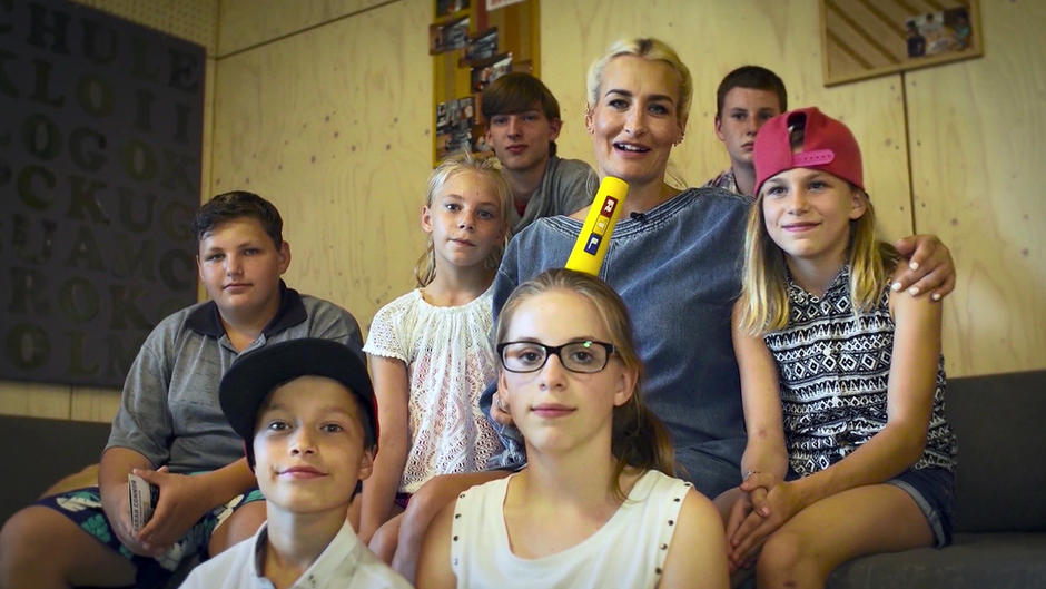 Sarah Connor unterstützt RTL-Kinderhäuser als Patin Sarah Connor unterstützt RTL-Kinderhäuser als Patin