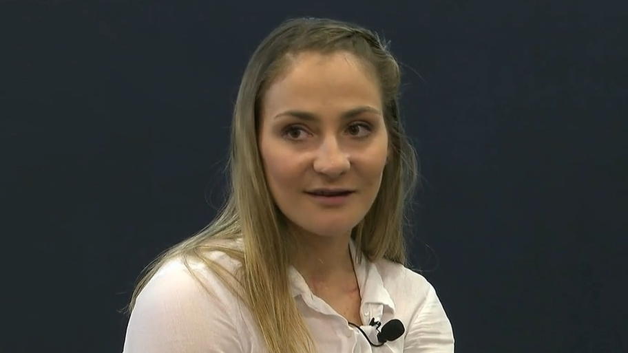 Der Olympia-Star ist seitdem querschnitssgelähmt Kristina Vogel spricht nach ihrem schweren Trainings-Unfall