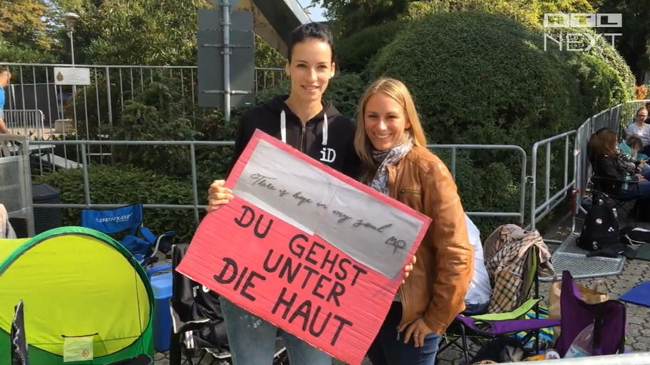 Wie in den 90ern! Fans campen vor Paddy Kelly-Konzert