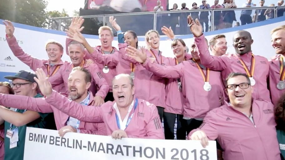 Promi-Staffel beim 10. Berlin-Marathon Promi-Staffel beim 10. Berlin-Marathon