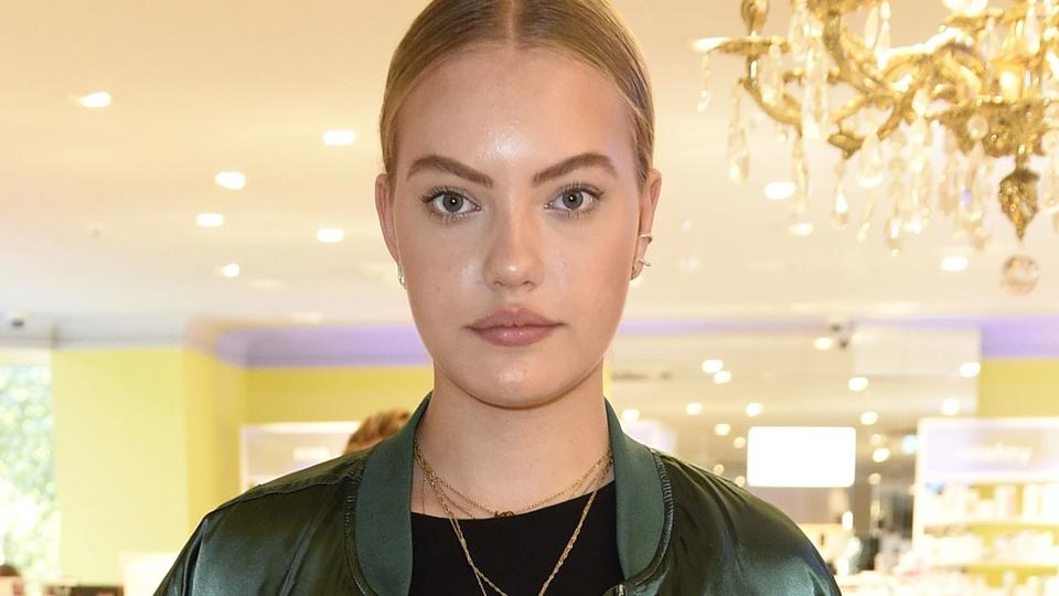 So erträgt sie Cyber-Mobbing Cheyenne Ochsenknecht wird im Netz angefeindet