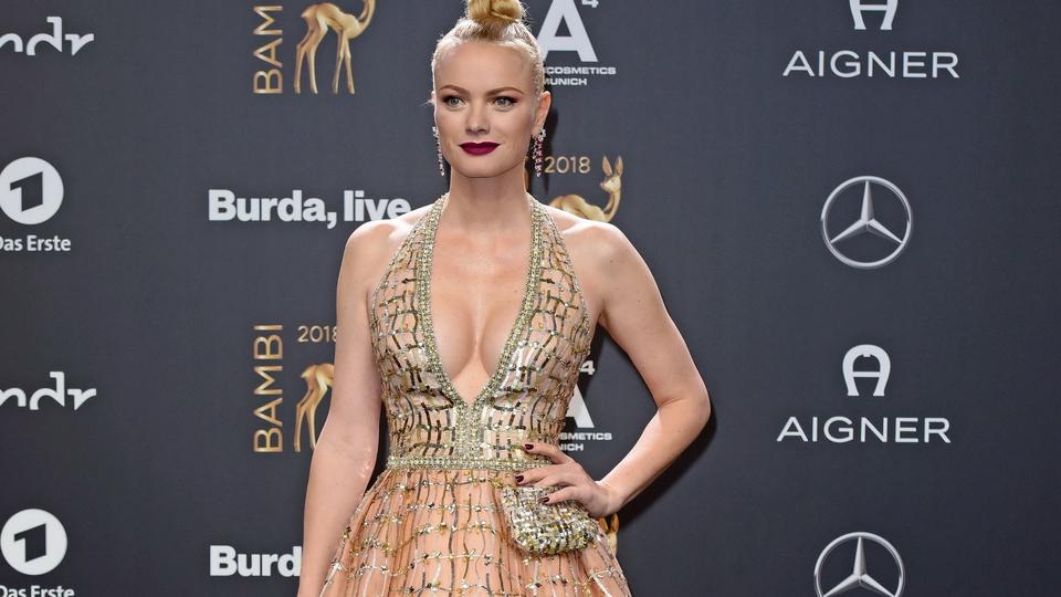 Gold, bunt, transparent Das waren die Hingucker-Outfits beim Bambi!