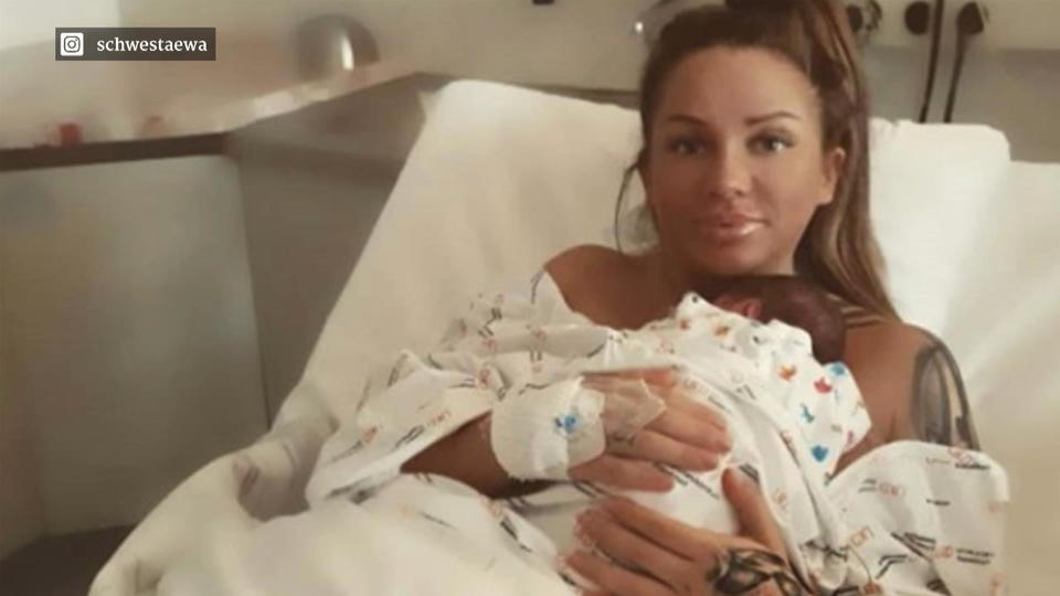 Frischgebackene Mama mit Baby hinter Gittern?