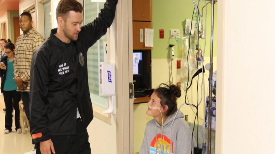 Berührende Visite auf Krebsstation Justin Timberlake besucht kranke Kinder