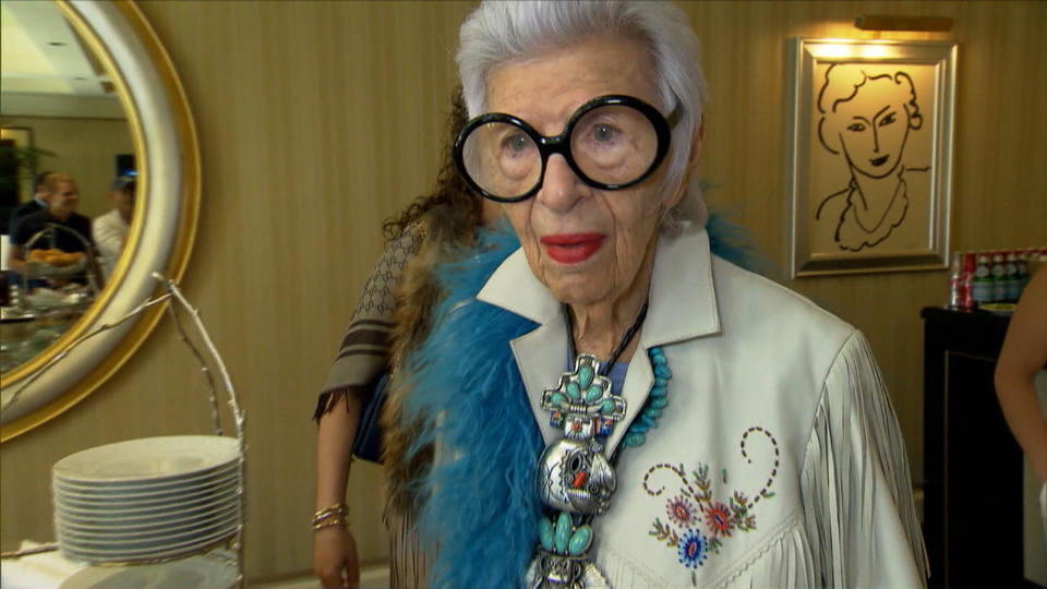 Modelvertrag mit 97 Jahren Iris Apfel ist das älteste Model der Welt