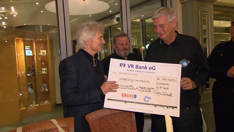 Dschungelstar Peter Orloff spendet 40.000 Euro Dschungelstar Peter Orloff spendet 40.000 Euro