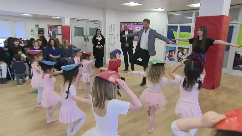Prinz Harry tanzt Ballett