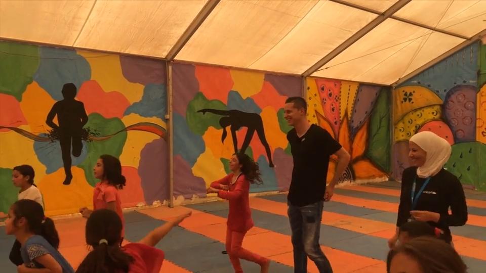 Zumba nach RTL-Spendenmarathon Julian Draxler macht Freudentanz in Jordanien