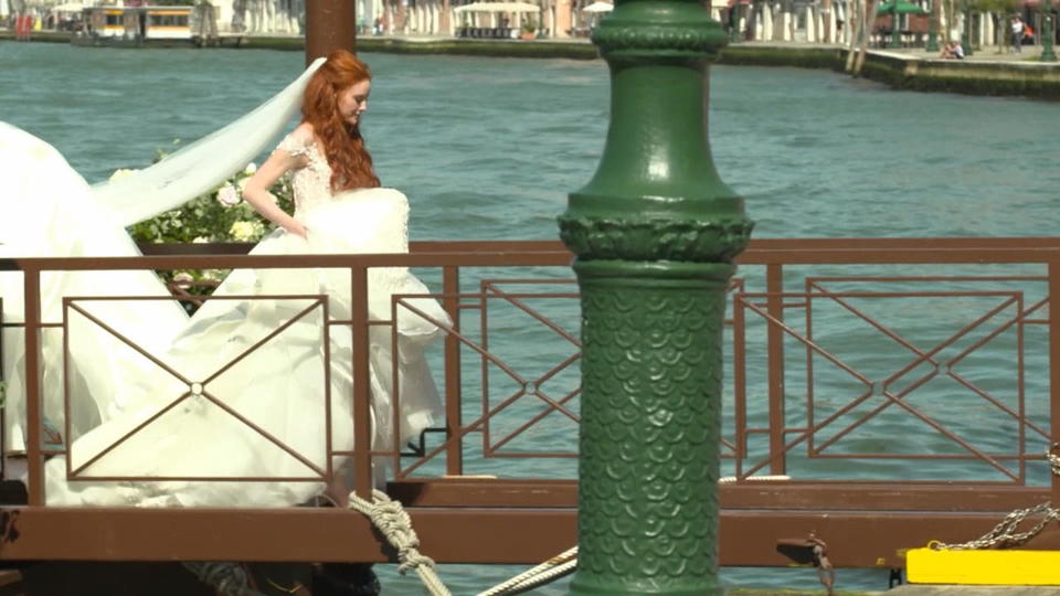 Kurz, lang & Prinzessin-Style Das sind Barbara Meiers 3 Hochzeitskleider