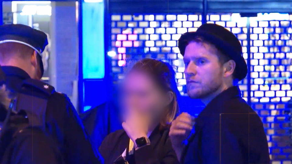 Schnell reagiert Johannes Oerding setzt Notruf ab