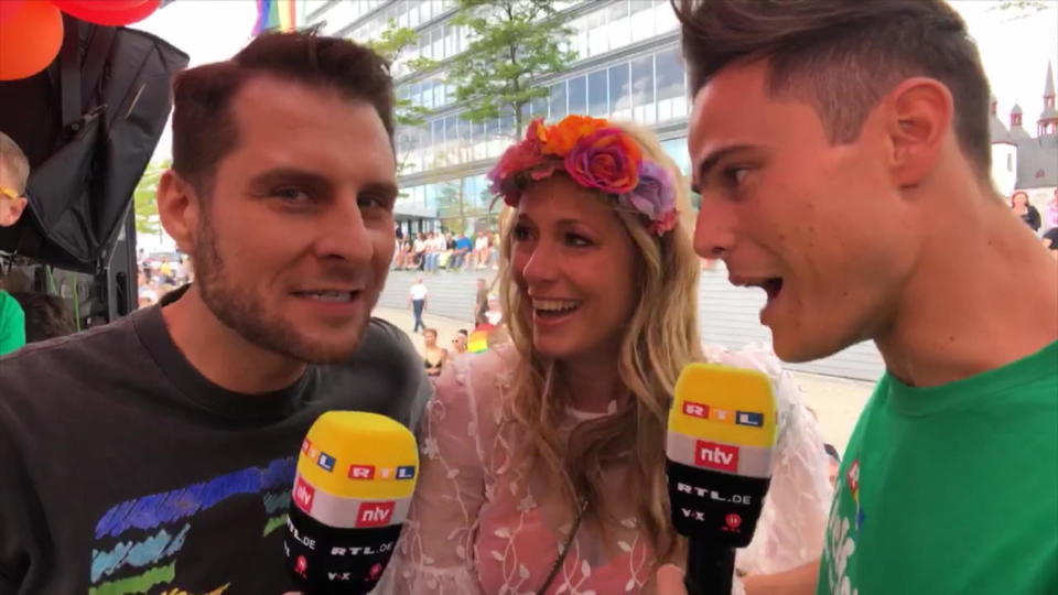 GMD auf dem RTL-Wagen beim CSD Angela Finger-Erben: Hochschwanger beim CSD