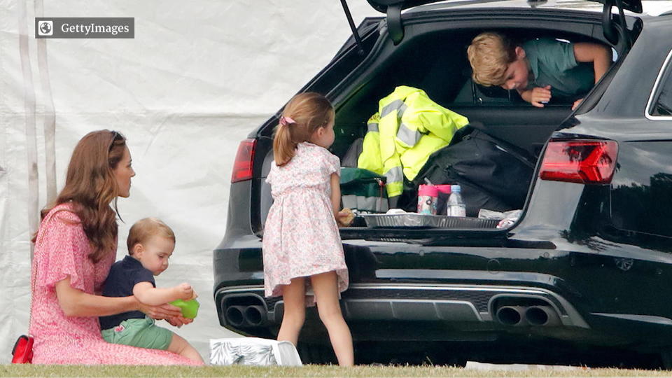 Picknick mit drei Kids: Herzogin Kate hat alle Hände voll zu tun