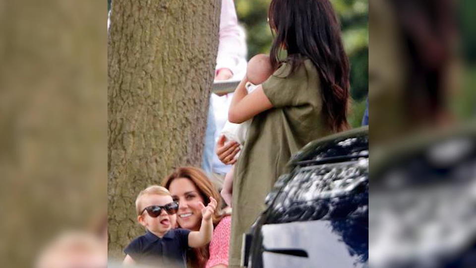 Verspiele Mini-Royals Archie und Louis: Erstes öffentliches Playdate