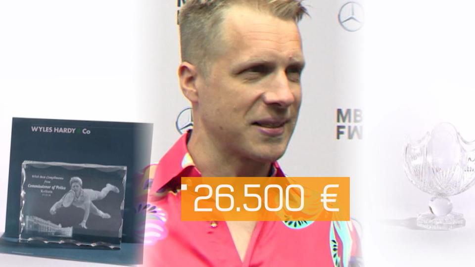 Ein Witz oder für den guten Zweck? Oliver Pocher: Darum habe ich die Trophäen ersteigert