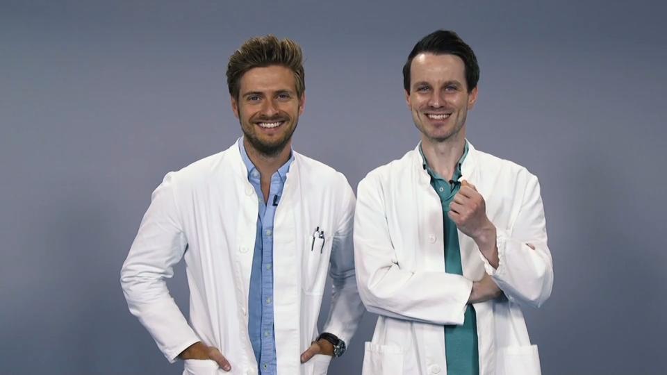 Jörn Schlönvoigt und Marc Dumitru 2 TV-Ärzte testen ihr medizinisches Wissen
