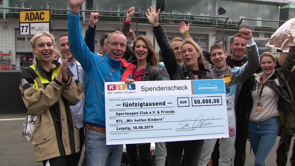 Spendenaktion am Nürburgring Spendenaktion am Nürburgring