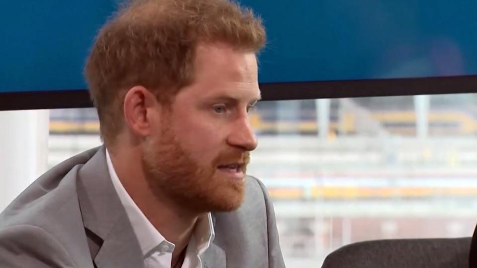 Stellt sich der Kritik Prinz Harry nimmt Stellung zum Privatjet