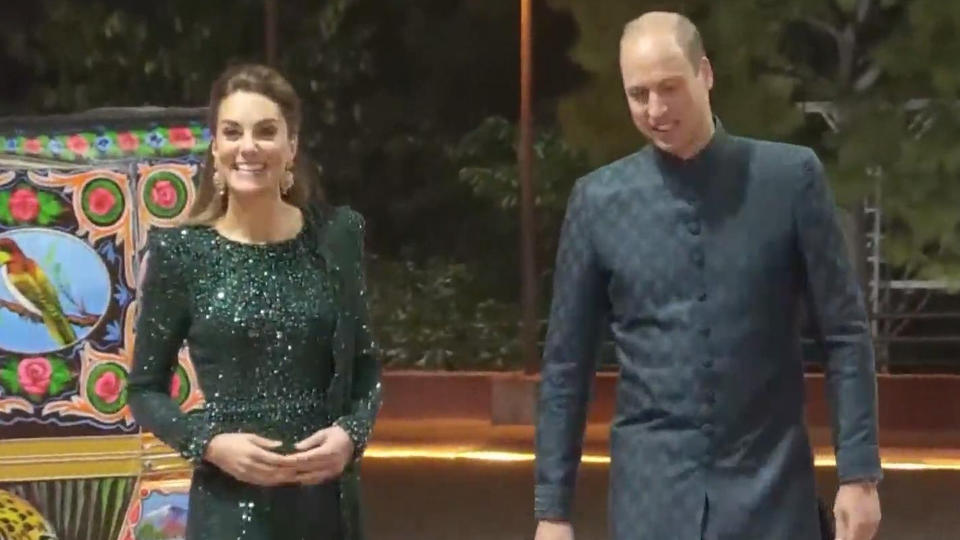 Perfekt gestylt im Tuk Tuk Prinz William begeistert beim Pakistan-Besuch