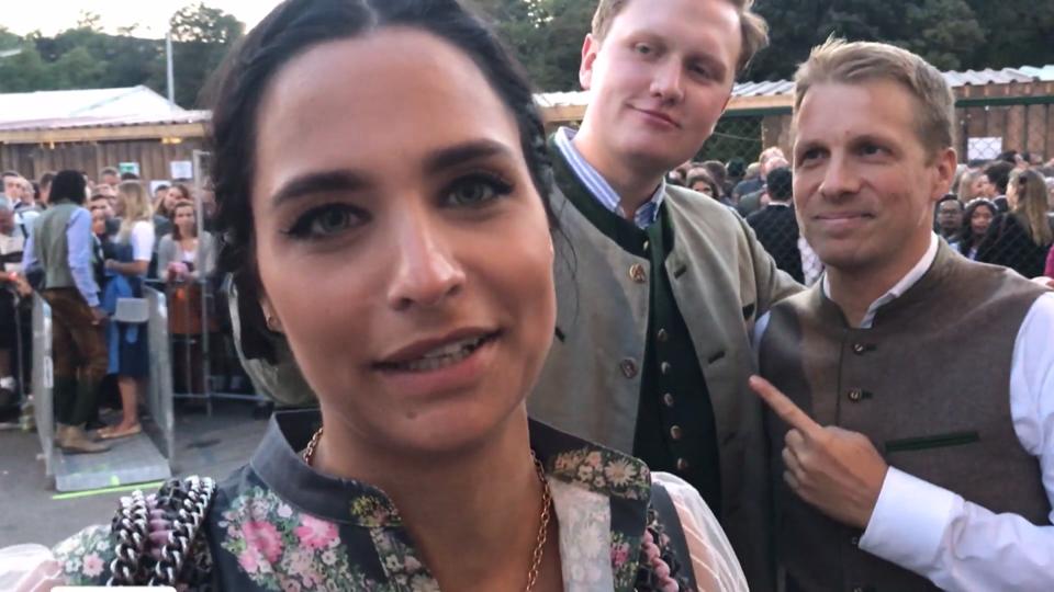Letzter Ausflug, bevor das Baby kommt Oliver Pocher und Amira Aly auf der Wiesn