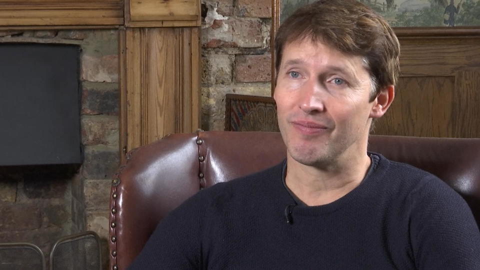 Er wohnte einige Jahre in NRW James Blunt über seine Jugend in Deutschland
