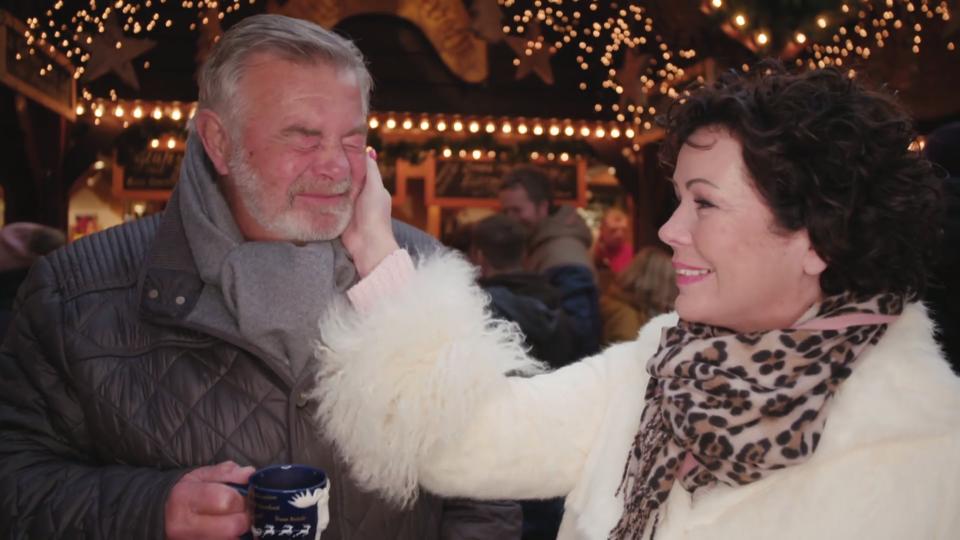 So verliebt mit 70 Jahren Harry Wijnvoord mit Iris im Liebes-Interview